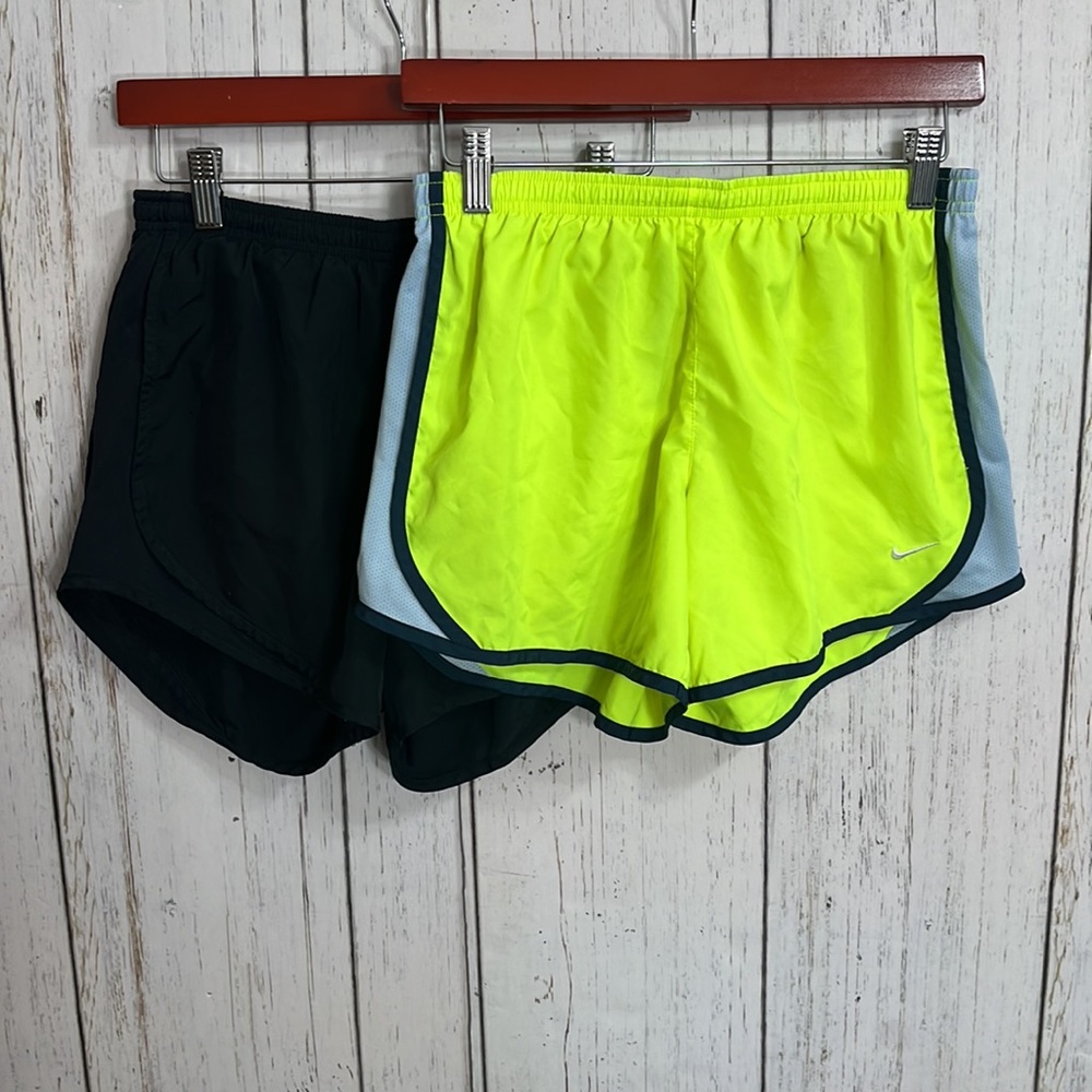 Nike Dri Fit 2 Piece Bundle Running Shorts Black Neon Yellow Size Small